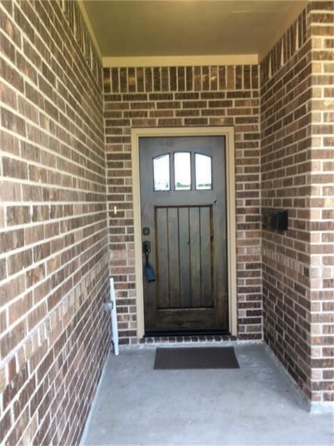 Property Photo: 1242 Elm Street TX 77536