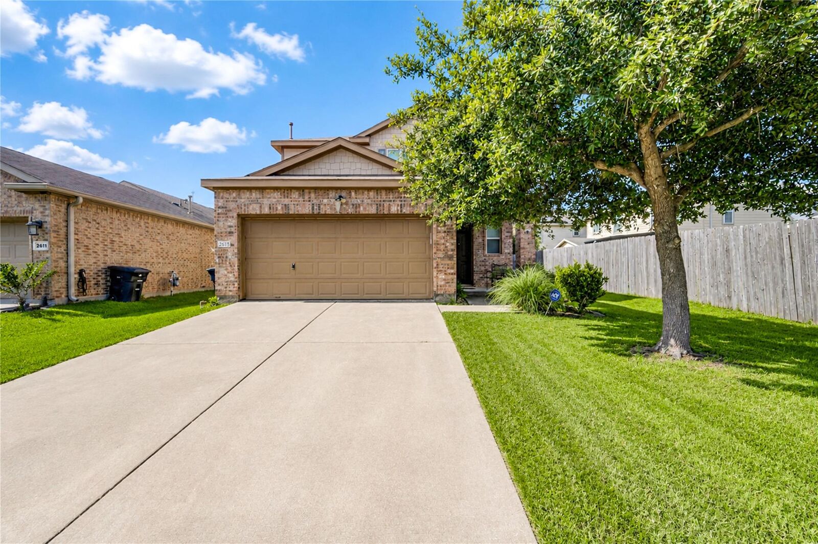 Property Photo: 2615 Skyview Moon Drive TX 77047