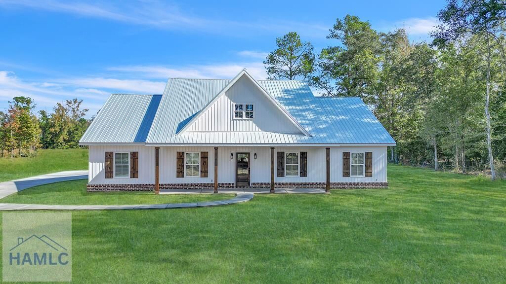 Property Photo: 3250 Cecil Nobles Highway GA 31316