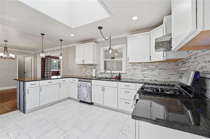 Property Photo:  3914 S River Boulevard  MO 64055 