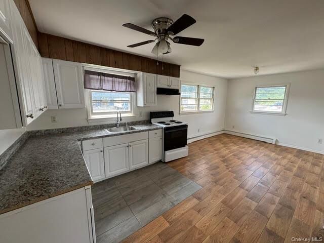 Property Photo:  2899 US Route 9W 100  NY 12553 