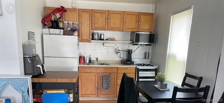 Property Photo:  76 Benson Street 2  NY 10993 