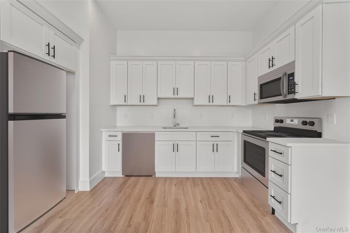 Property Photo:  48 North Street 307  NY 10940 