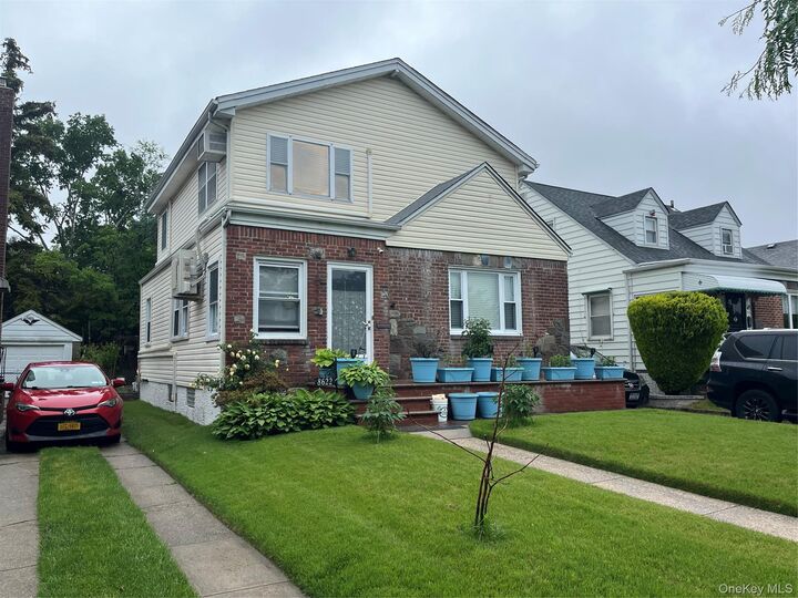 Property Photo:  8622 251st Street  NY 11426 