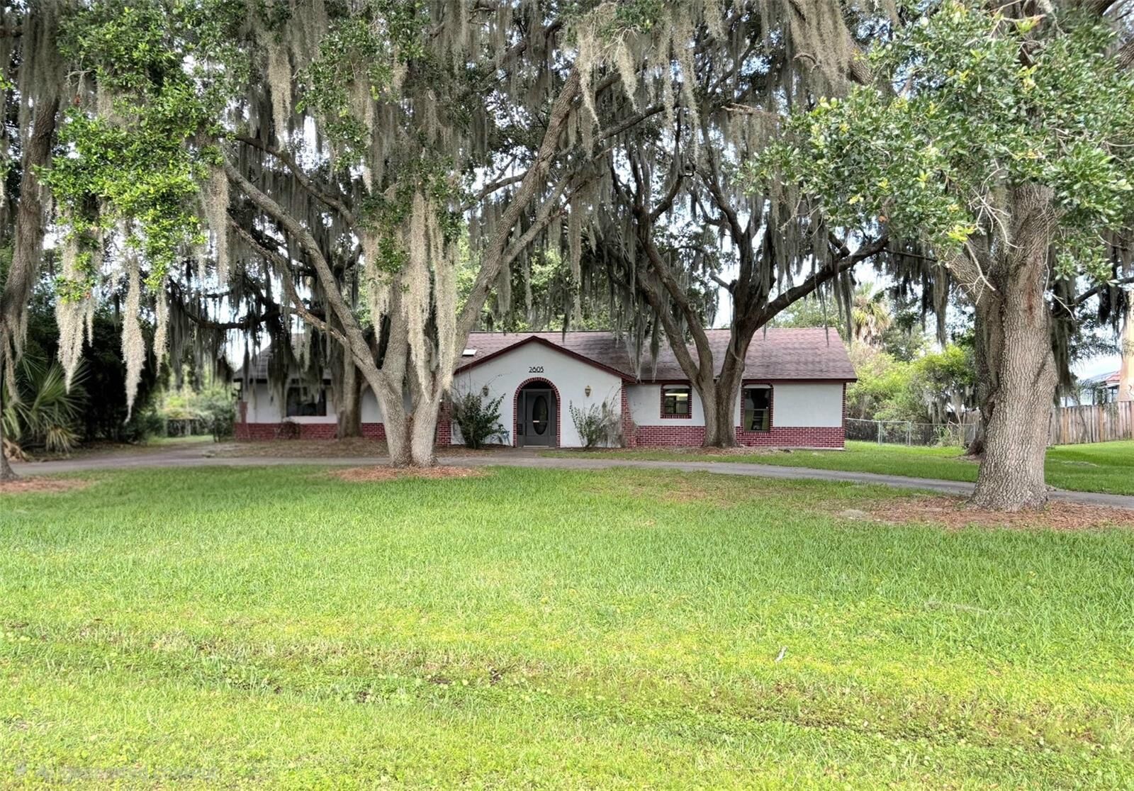 Property Photo: 2805 Lake Tohopekaliga Boulevard FL 34746