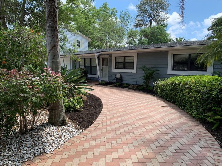 Property Photo:  2436 Waldemere Street  FL 34239 