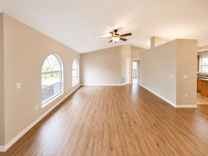 Property Photo: 1002 Torgerson Street FL 34291