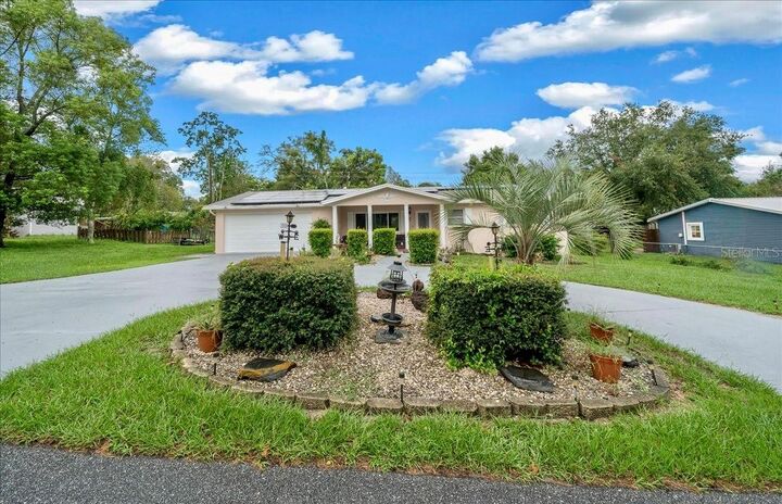 Property Photo: 66 S Desoto Street FL 34465