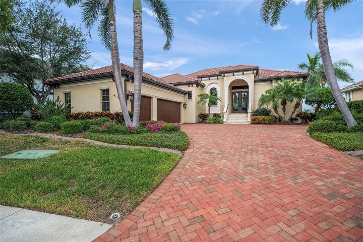 Property Photo: 4110 Commodore Boulevard FL 34215