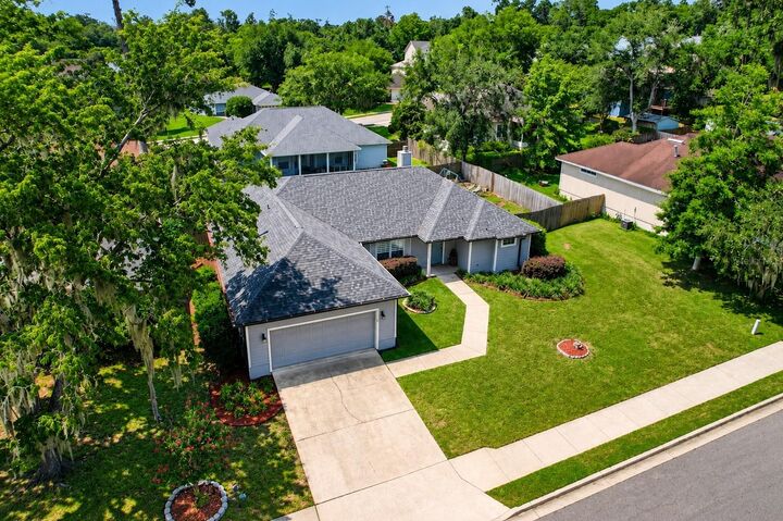 Property Photo:  11213 NW 34th Avenue  FL 32606 