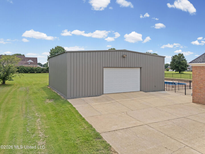 Property Photo: 1890 Green Village Drive MS 38632