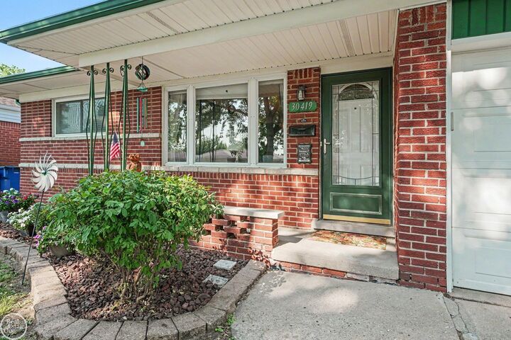 Property Photo: 30419 Eiffel Avenue MI 48088
