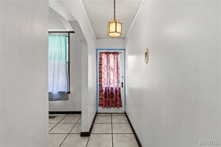 Property Photo: 4140 Oregon Avenue MO 63118