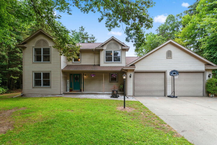 Property Photo: 15250 Hofma Drive MI 49417