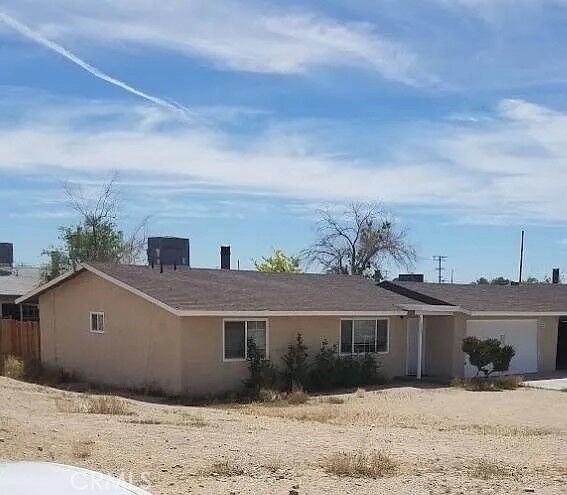 Property Photo: 34327 Paris CA 92311