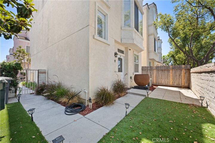 Property Photo: 12641 Antigua Court CA 90262