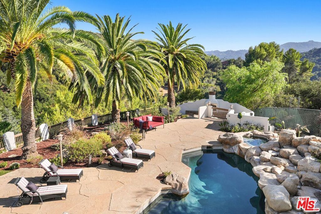 Property Photo:  20851 Cheney Drive  CA 90290 