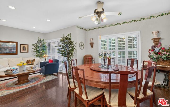 Property Photo:  1944 Glendon Avenue 110  CA 90025 