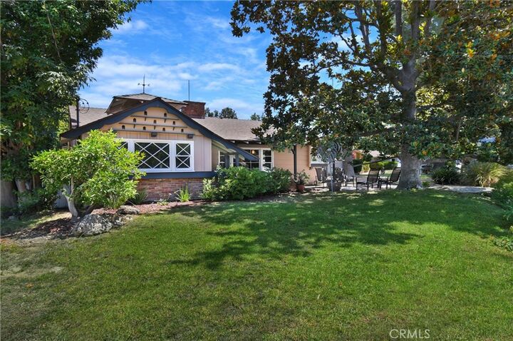 Property Photo:  5036 Catalon  CA 91364 