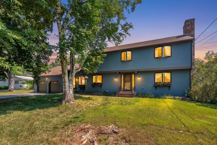 Property Photo: 8 Eastman Road ME 04083
