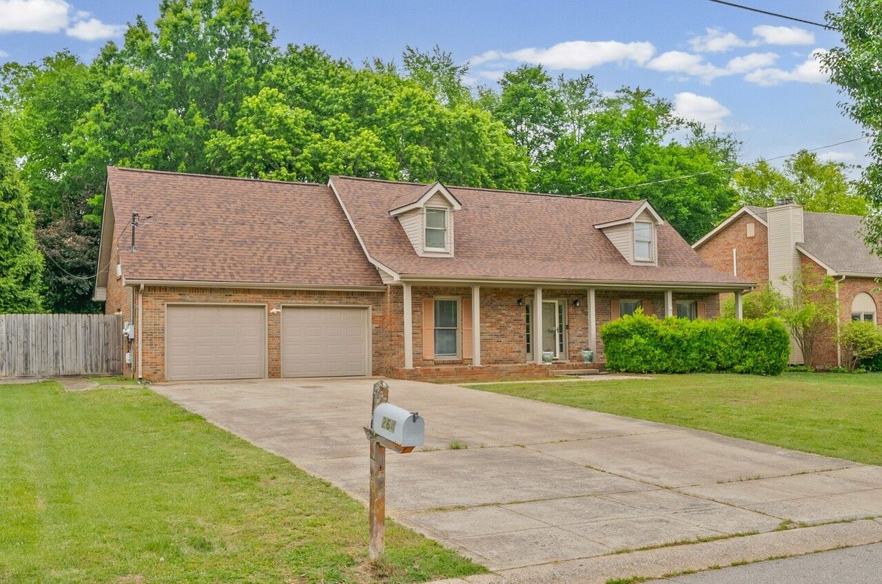 Property Photo: 264 Cheshire Rd TN 37043