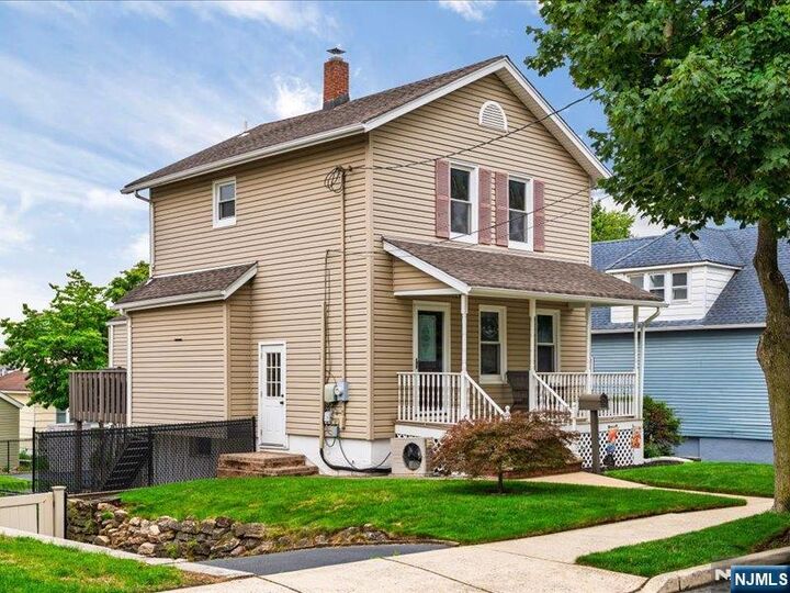 Property Photo:  521 9th Street  NJ 07072 