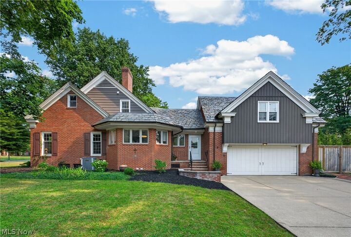 Property Photo:  589 Ridgecrest Road  OH 44303 
