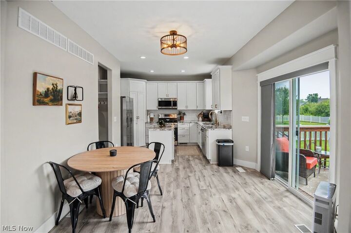 Property Photo:  4463 Cloverlane Avenue NW  OH 44483 