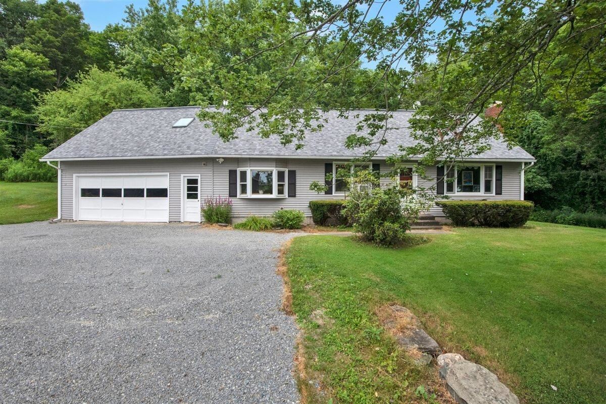 Property Photo:  12 Mountain View Road  VT 05465 