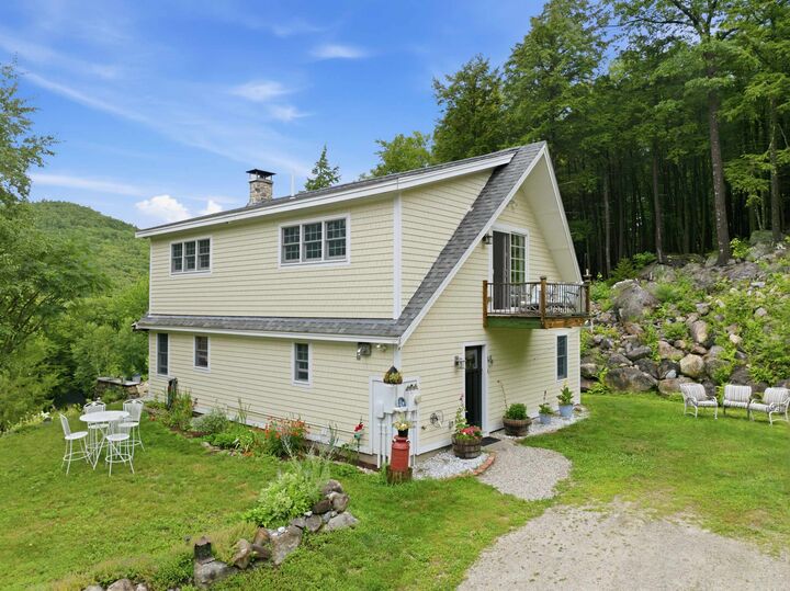 Property Photo:  125 Cunningham Pond Road  NH 03278 