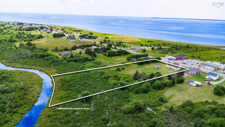 Property Photo: 650 Highway 1 NS B0W 1Z0