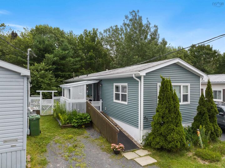 Property Photo:  63 Bridget Avenue  NS B3R 1H8 