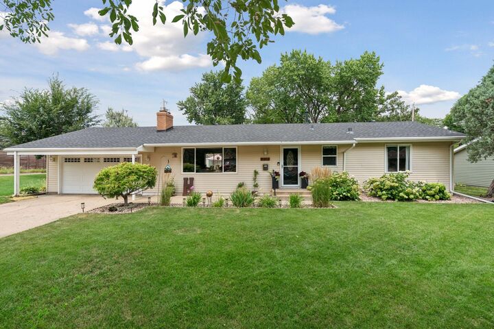 Property Photo:  9312 W 23rd Street  MN 55426 