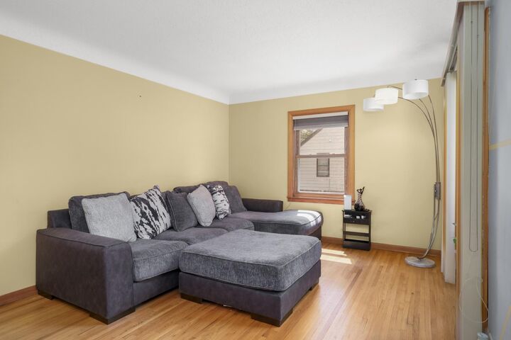 Property Photo: 5330 Georgia Avenue N MN 55428
