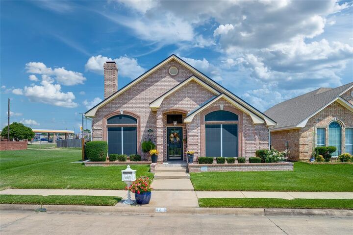 Property Photo:  4215 Primrose Lane  TX 75462 
