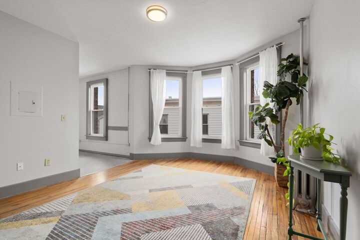 Property Photo:  70 Russell St. 4  MA 01609 