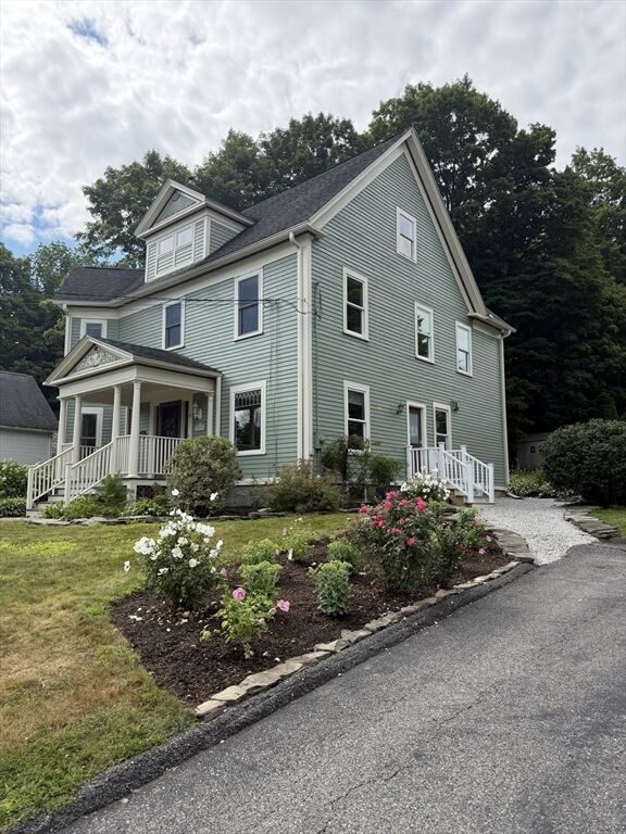 Property Photo:  17 Leominster St  MA 01473 