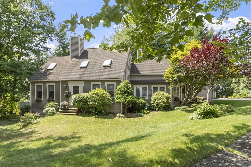 Property Photo: 115 Village Xing MA 01420