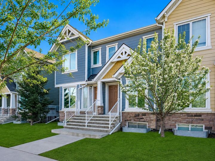 Property Photo:  2400 Ravenswood View SE 202  AB T4A 0V7 