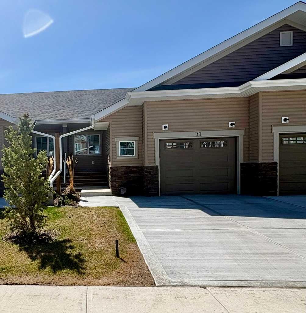 Property Photo: 71 Golden Crescent AB T4P 2S7