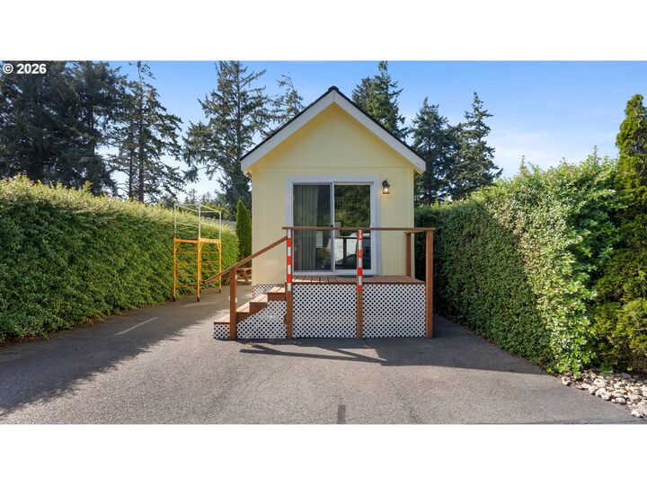 Property Photo: 91403 Kellogg Ln OR 97420
