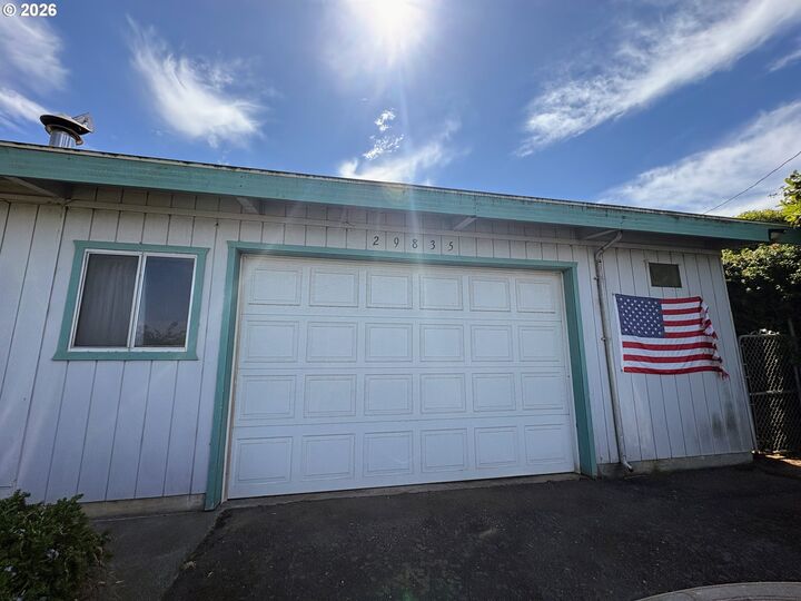 Property Photo:  29835 Hillcrest St  OR 97444 