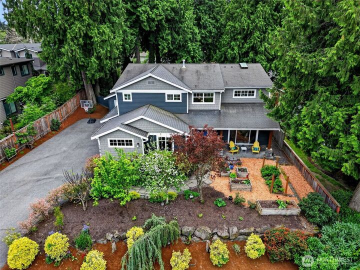 Property Photo: 11419 NE 100th Street WA 98033