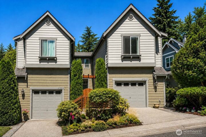 Property Photo: 6750 163rd Place SE B WA 98006