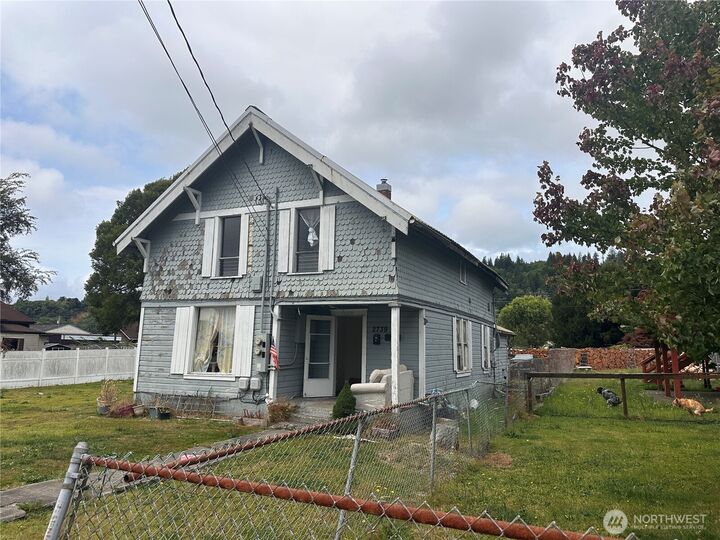 Property Photo:  2739  Pacific Avenue  WA 98550 