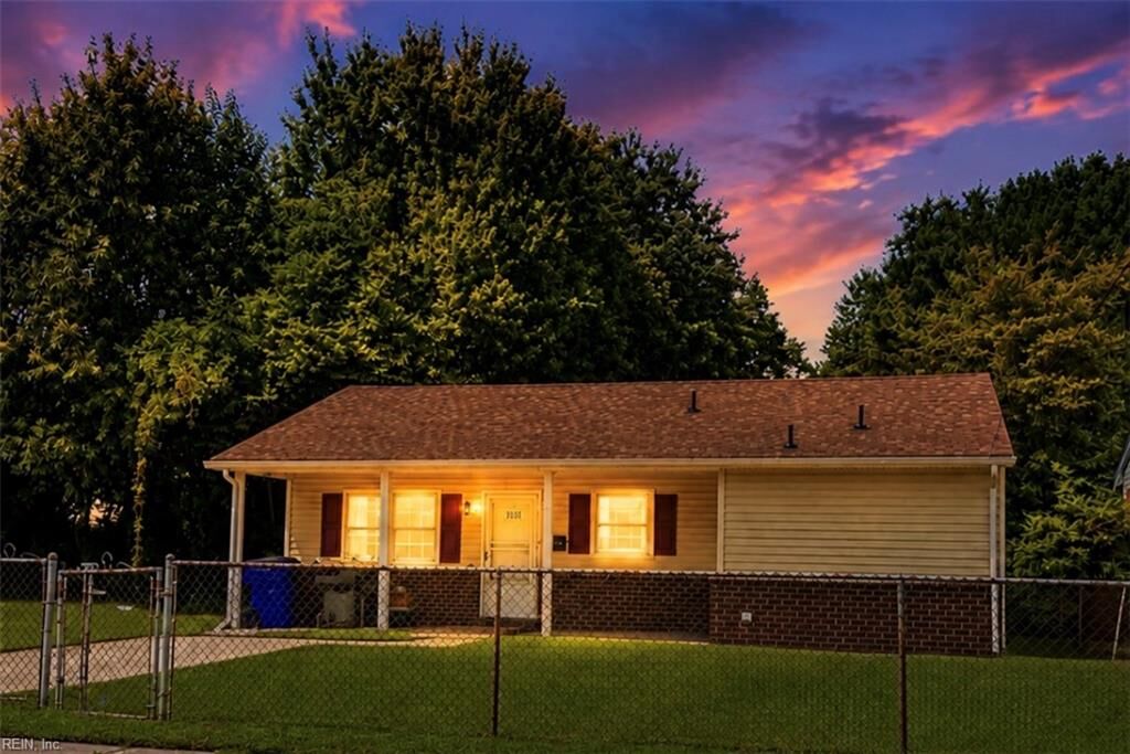 Property Photo: 4866 Texas Ave VA 23513
