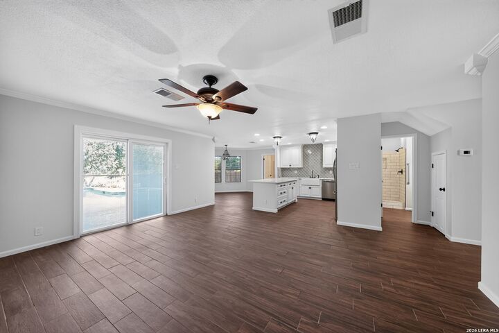 Property Photo: 6943 Scenic Sunset TX 78249