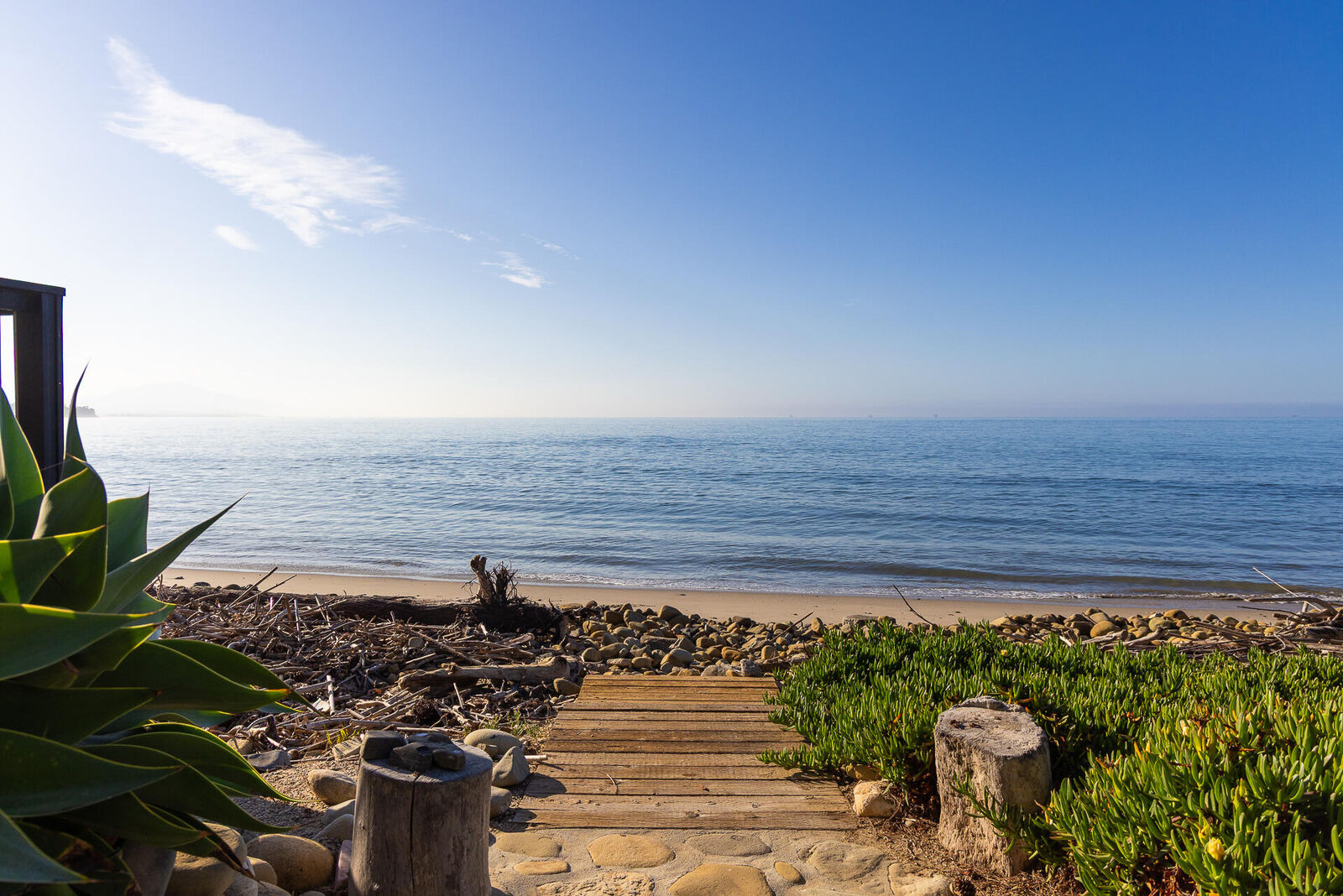 Property Photo:  1807 Fernald Point Lane  CA 93108 