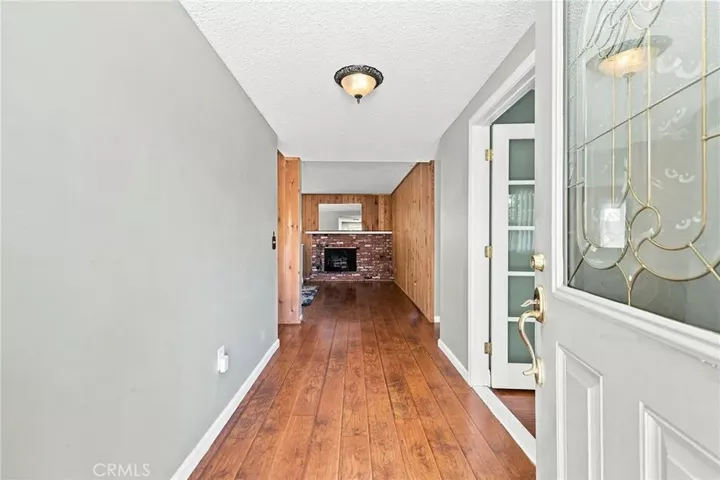 Property Photo:  342 Ridgeway  CA 93004 
