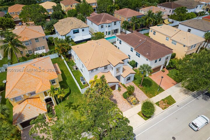 Property Photo: 15699 SW 54th Ct FL 33027